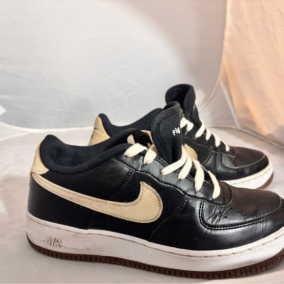 Nike Air Force 1 '07 LV8 GS Pomegranate Size 6Y DA3093-001 Woman Size 7.5 - Picture 5 of 9